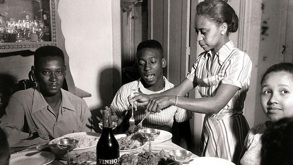 Where and when was Pele born? Looking at Pele’s childhood - SportsBrief.com