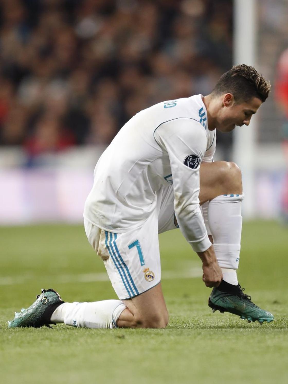 Diplomatieke kwesties Demon Spruit Ronaldo's Nike contract: How much is it worth, and how long is it for? -  SportsBrief.com
