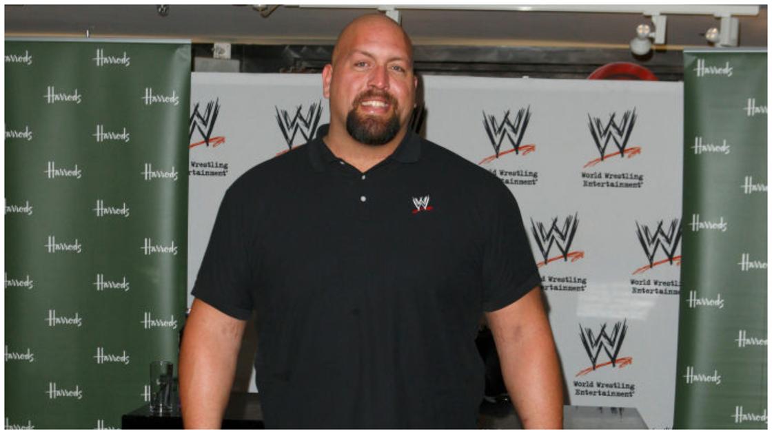 WWE legend Big Show has lost 32 kg!