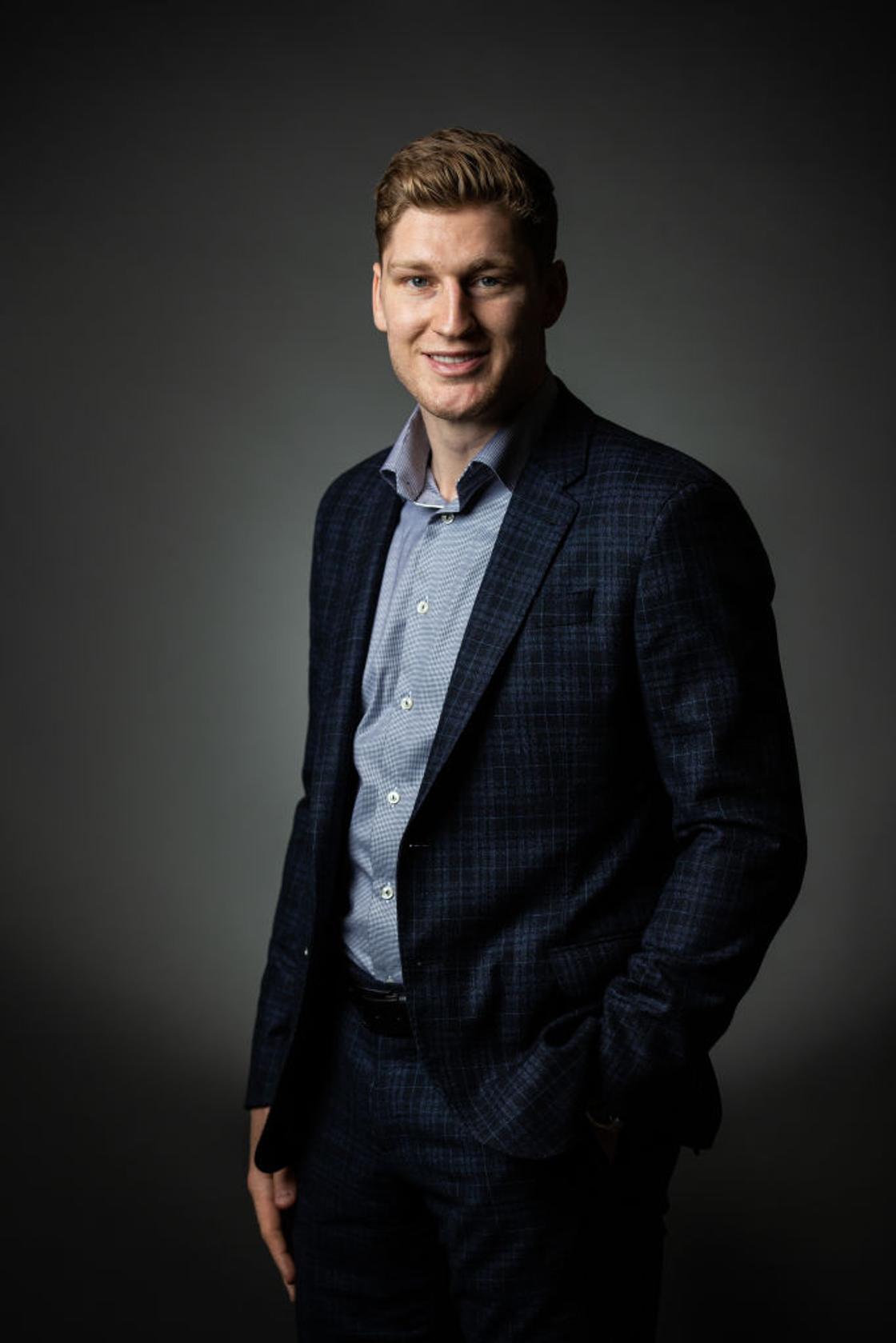 Nathan MacKinnon's Net Worth, Contract, Instagram, Salary, House, Cars ...