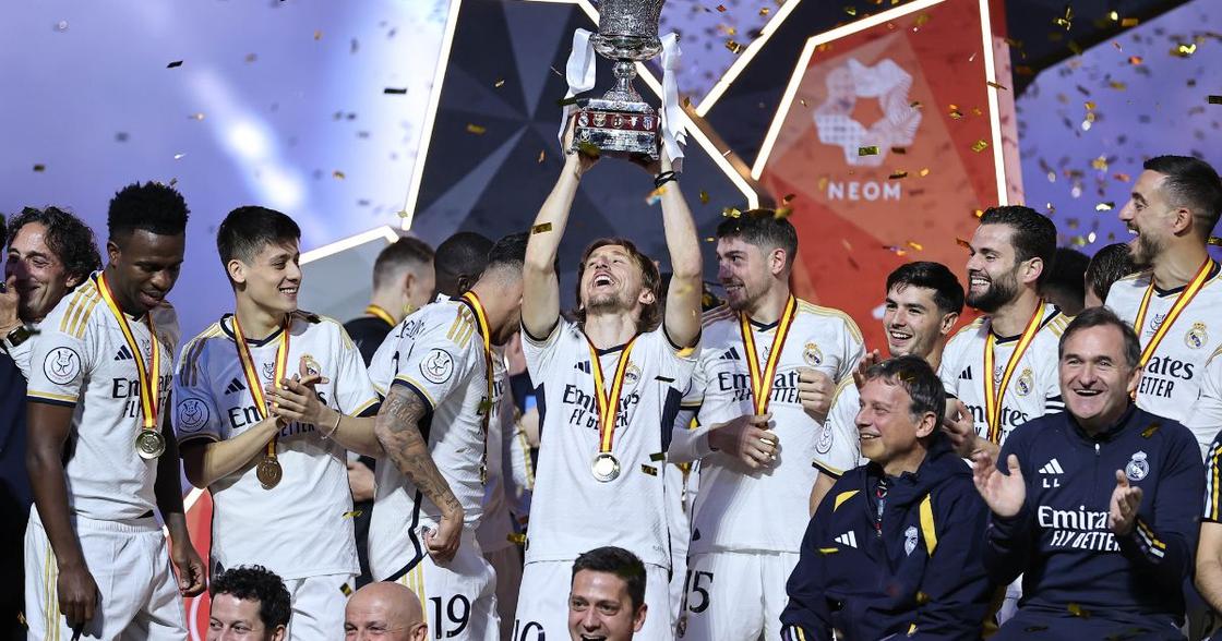 Real Madrid thrash old rivals Barcelona 4-1 to win Super Cup