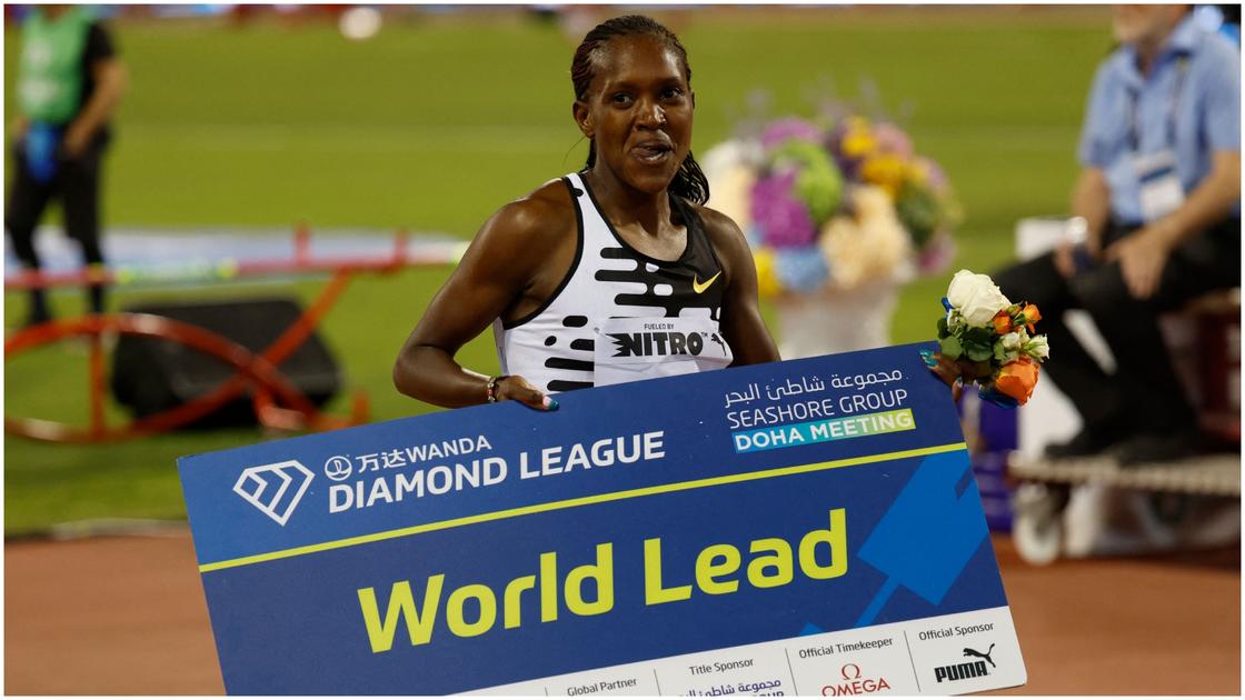 Faith Kipyegon Wins Doha Diamond League to Begin Season in Emphatic