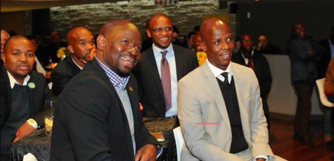 Orlando Pirates Said to Be Looking at Mamelodi Sundowns' Steve Komphela ...