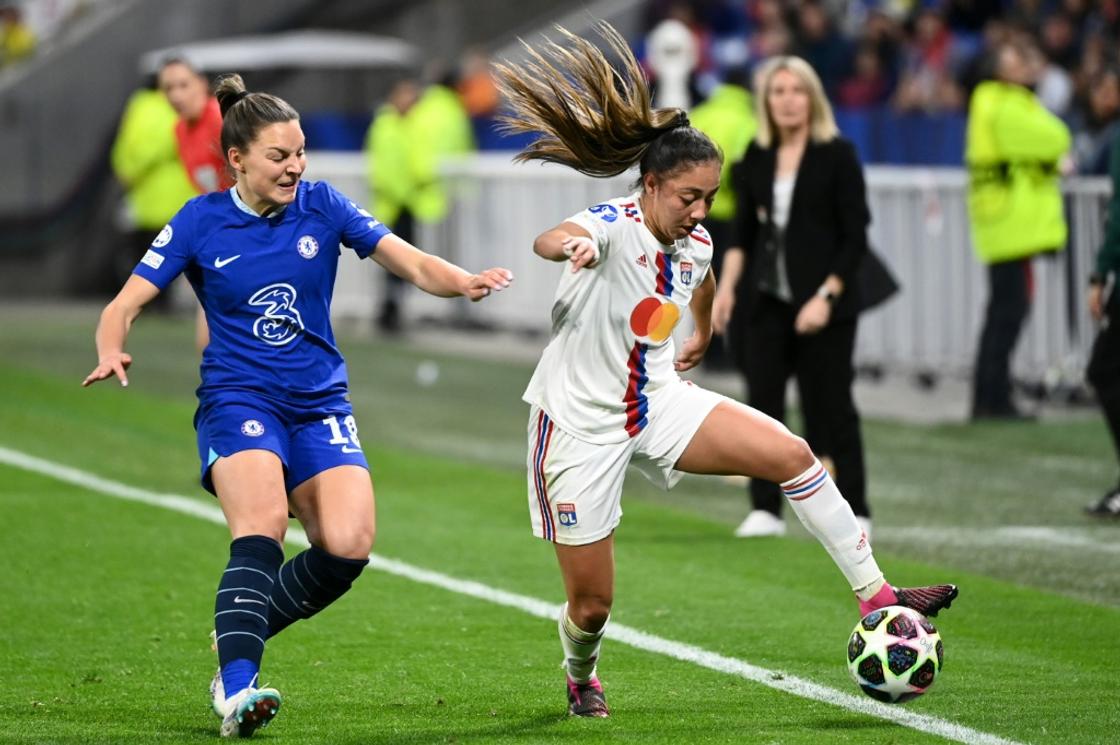 Lyon’s Selma Bacha (R) fights for the ball with Chelsea’s Johanna Rytting Kaneryd during Wednesday's Women's Champions League quarter-final first leg