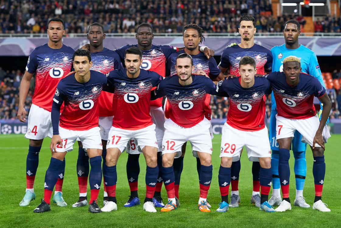 Football teams in Paris
