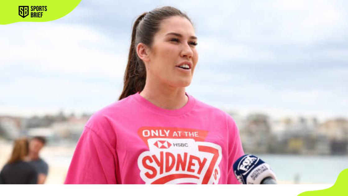 Rio Olympics golden girl Charlotte Caslick eyes Queensland NRLW Origin,  Sydney Roosters