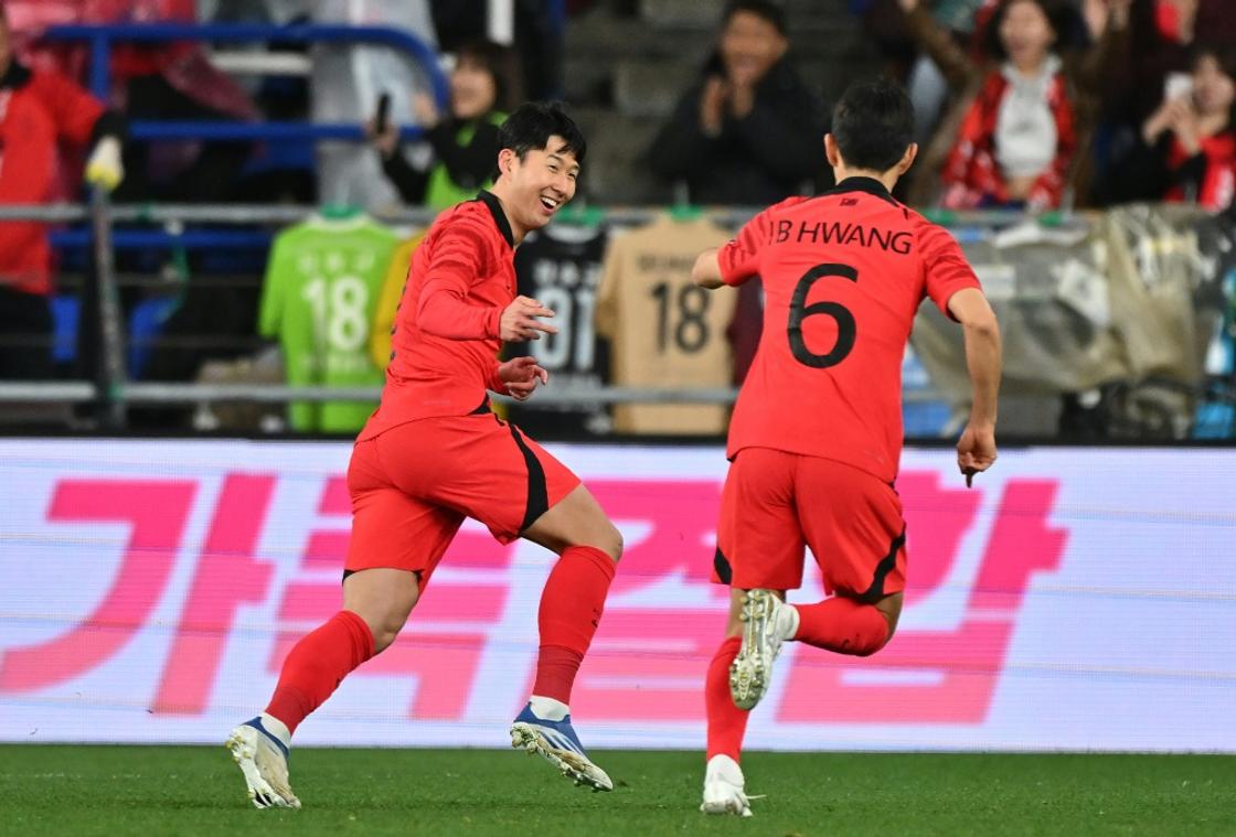 A Son Heung-min brace gave the hosts a 2-0 lead at half time