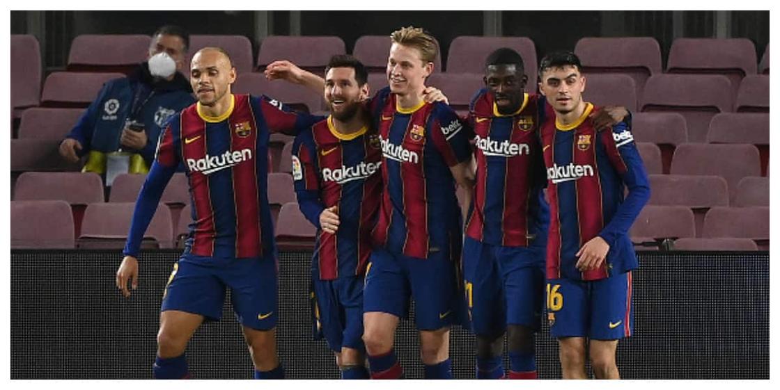 Messi scores breath-taking goal in Barcelona's dominant display over Elche in La Liga