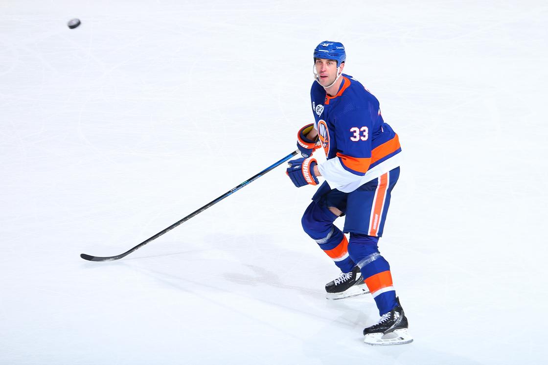 Who are the 10 tallest NHL players currently? A ranked list ...