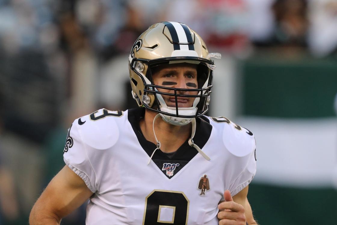 Does Brees hold any NFL records?