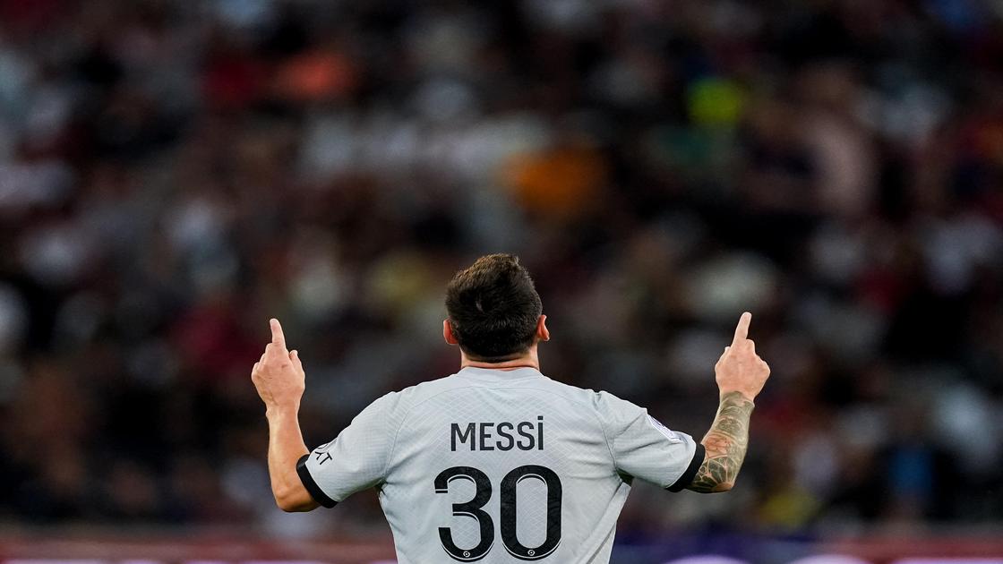 15 times Lionel Messi surprised the football world, is he the GOAT?
