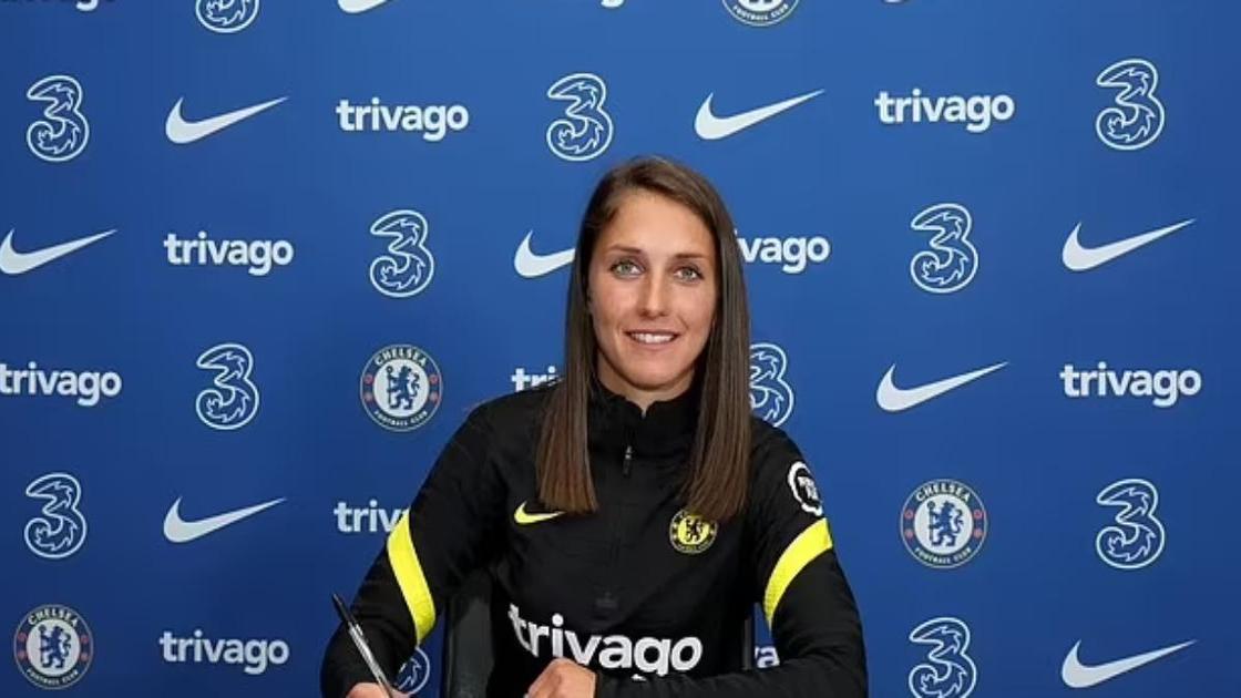 Talented Frenchwoman becomes Chelsea’s first signing of the Tod Boelhy era