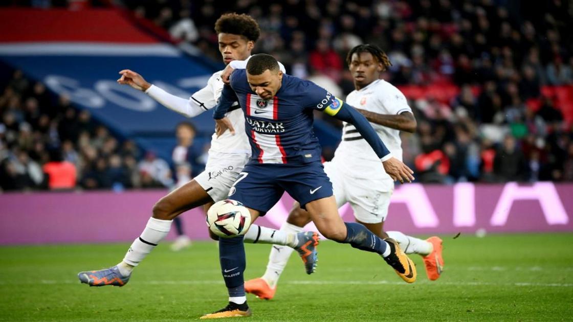 PSG lead in Ligue 1 cut after home defeat against Rennes