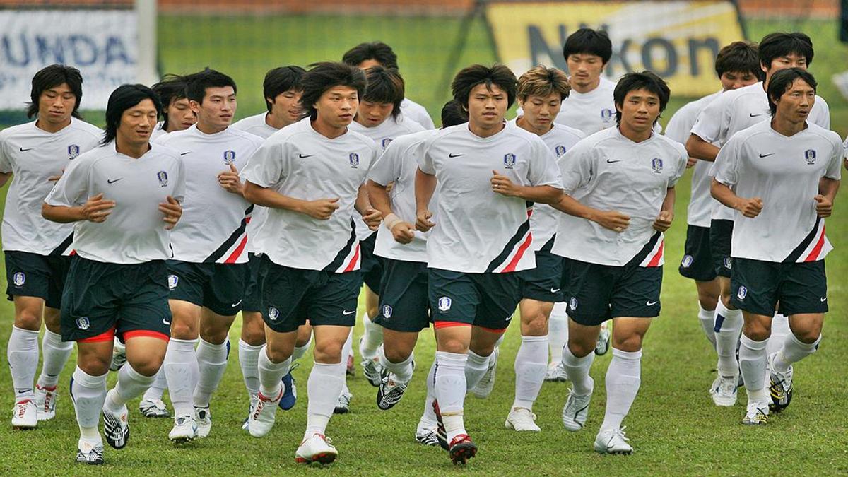 CHINA 2004 AFC ASIAN CUP RUNNERS- UP AWAY SHIRT ADIDAS JERSEY LARGE CO –  vintage soccer jersey