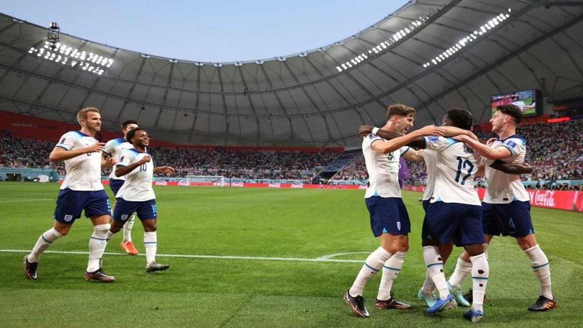 England, Netherlands eye last-16 berths at World Cup