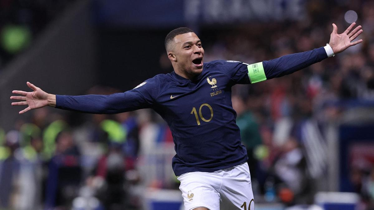 Kylian Mbappe Backed To Overtake Lionel Messi and Cristiano Ronaldo ...