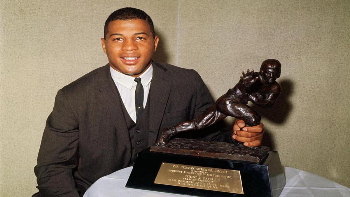 Meet Ernie Davis, the first African American to win the Heisman trophy