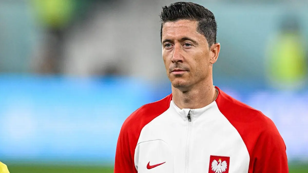 Barcelona star Robert Lewandowski accused of owing money to Polish Football  Federation - Football España