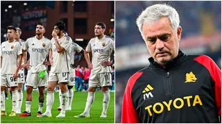 Roma fans chant against Mourinho and players after Genoa defeat
