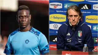 Balotelli makes subtle plea to Roberto Mancini after Italy boss decries lack of strikers