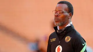 “Give Arthur Zwane a Chance”: Kaizer Chiefs’ Fans Want Zwane to Take Charge After Stuart Baxter’s Sacking