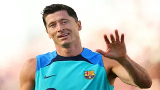 Lewandowski says 'hungry' for success at Barca unveiling