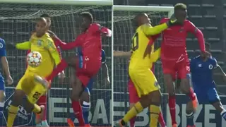Supersport United goalkeeper Ricardo Goss punches Chippa United's Ronald Pfumbidzai; gets red carded