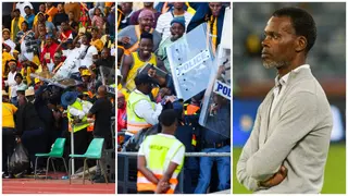 Coach Arthur Zwane injured after being attacked by angry Kaizer Chiefs fans, video