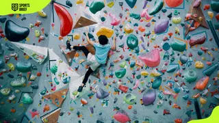 What is bouldering? Is it a world-famous sport? All the facts and details