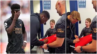 Arsenal players slammed for ignoring young mascot amid title race with Man City