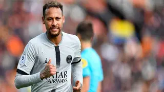 Neymar Jr destroys FC Lorient with a goal and assist as Paris Saint Germain remain unbeaten in Ligue 1