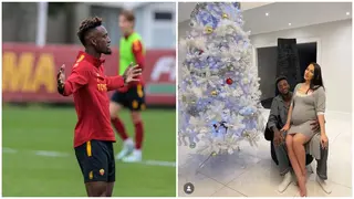 Tammy Abraham Shows Off His Pregnant Partner Monroe on Christmas Day