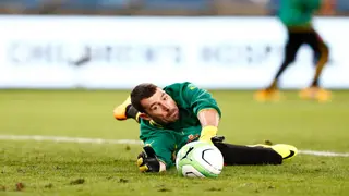 Orlando Pirates said to be looking to plug goalkeeping gap with possible retirement of Wayne Sandilands