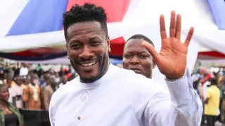 Sensational Video of Asamoah Gyan Given Heroes Welcome in Liberia Drops