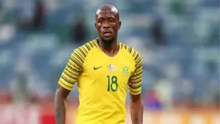 Injury Blow: Sifiso Hlanti Out for Months, Coach Stuart Baxter Weighs in