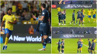 Saudi League: Moment Al Akhdoud players argued over who to take penalty then referee cancelled it