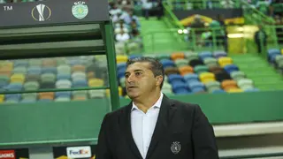 Former Super Eagles star attacks Jose Peseiro after defeat to Algeria