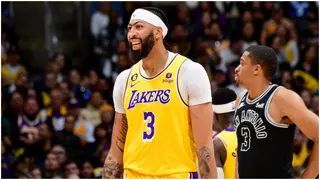 How Lakers fans reacted to Anthony Davis return from injury