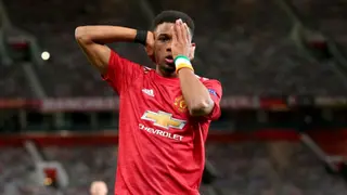 Confusion as Man United winger deletes all traces of the club from social media
