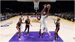 Lakers' three-game winning streak ends after painful defeat to the Knicks