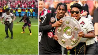 Jeremie Frimpong and Mother Show Incredible Dance Skills to Celebrate Bundesliga Triumph: Video