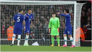 Thiago Silva, Chilwell involved in angry on-pitch argument as Arsenal destroy Chelsea