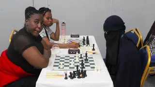 Male Kenyan chess player disguises himself as a woman to compete and win