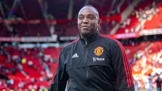 Manchester United Players Show Love to Benni McCarthy As Training Resumes, Video