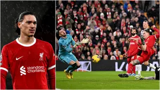 Darwin Nunez: Liverpool boss Jurgen Klopp jumps to the defence of 'misfiring' attacker
