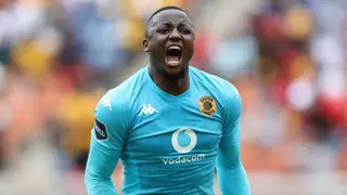 Bruce Bvuma Threatens to Slap Young Ball Boy During Kaizer Chiefs and Richards Bay Encounter