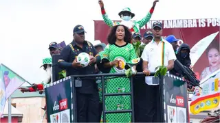 Nigerian Youths Troop Out Into The Streets As They Jostle For Balls Distributed By Governorship Aspirant