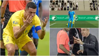 Al Nassr Coach Bizarrely Shows His Phone to Referee To Protest Ronaldo’s Disallowed Goal vs Al Hilal