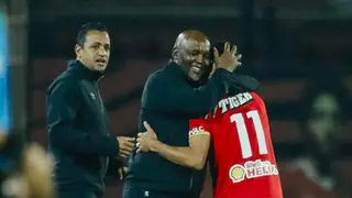 Pitso Mosimane response to fans who say he "must let Al Ahly go"