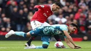 Ten Hag bemoans erratic refs after Casemiro red card in Man Utd draw